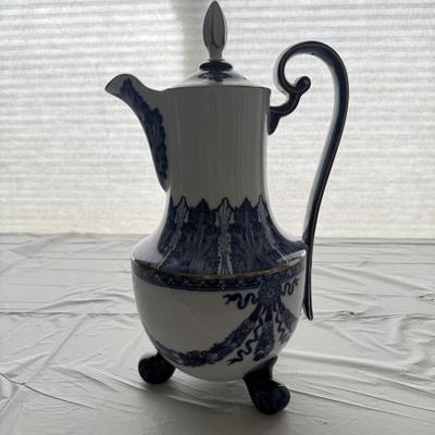 Sale Photo Thumbnail #16: The pattern is often referred to as "Rosette" or "Asian Garden"