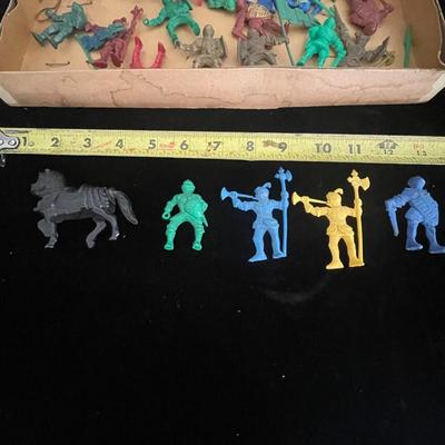 KINGS' KNIGHTS VINTAGE TOY SET BY LIDO