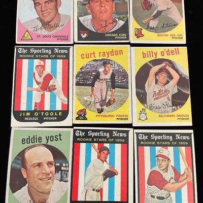 BASEBALL TRADING CARDS (2)