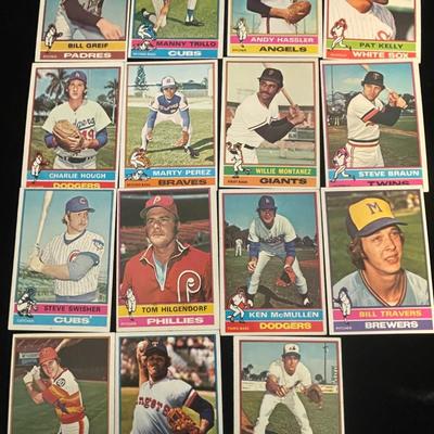 BASEBALL TRADING CARDS (3)