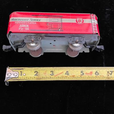 VINTAGE TIN MODEL TRAIN CARS