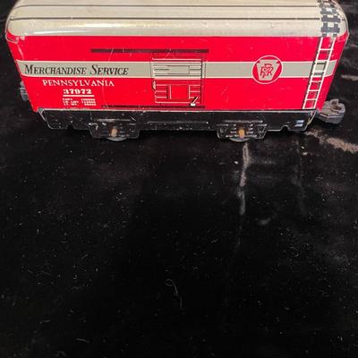 VINTAGE TIN MODEL TRAIN CARS