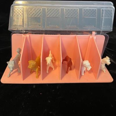 NYLINT TOY KENNEL TRUCK WITH DOGS
