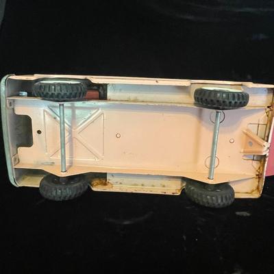 NYLINT TOY KENNEL TRUCK WITH DOGS