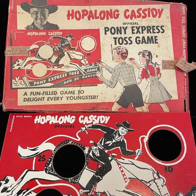 VINTAGE HOPALONG CASSIDY PONY EXPRESS TOSS GAME AND PUNCH OUT AND FOLD BAR 20 RANCH