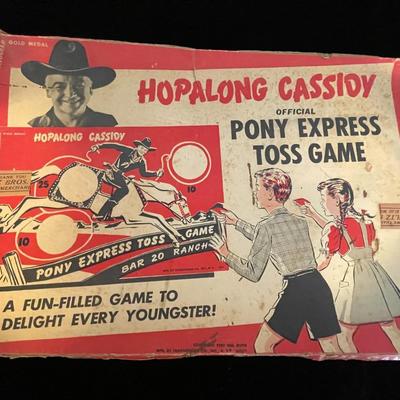 VINTAGE HOPALONG CASSIDY PONY EXPRESS TOSS GAME AND PUNCH OUT AND FOLD BAR 20 RANCH