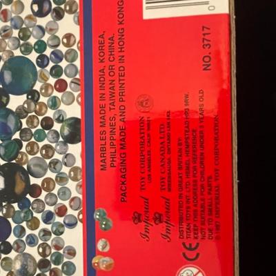 1997 IMPERIAL TOYS "MARVELOUS MARBLES"