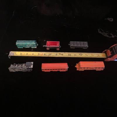 6 VINTAGE MIDGE TOYS METAL VEHICLES