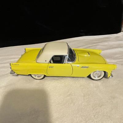 '55 FORD THUNDERBIRD DIE-CAST MODEL CAR