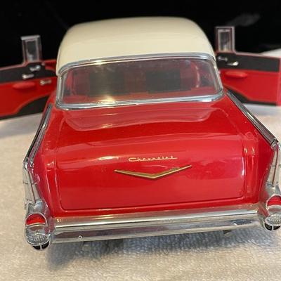 '57 CHEVROLET BEL AIR DIE-CAST MODEL CAR