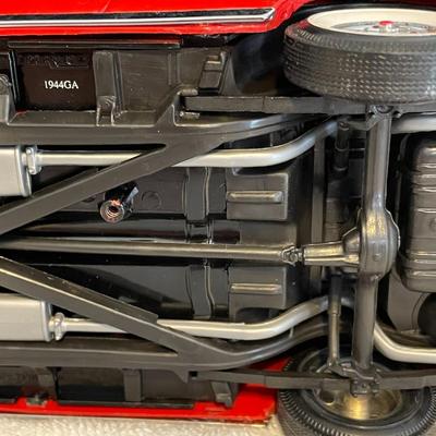 '57 CHEVROLET BEL AIR DIE-CAST MODEL CAR