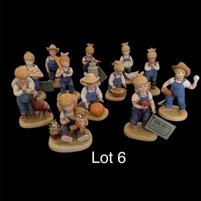 Lot 6: Homco Figurines