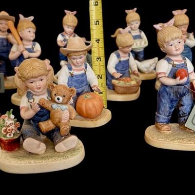 Lot 6: Homco Figurines