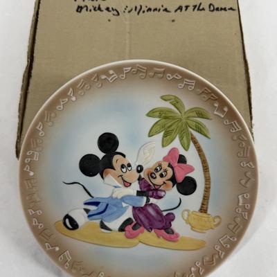 Sale Photo Thumbnail #287: In new condition with box