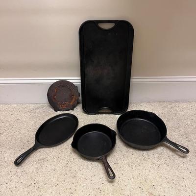 Griswald, Lodge and Corona Cast Iron (PC-BC)
