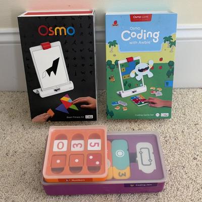 Boikido Wooden Activity Tables and More Toddler Items (BB2-SF)