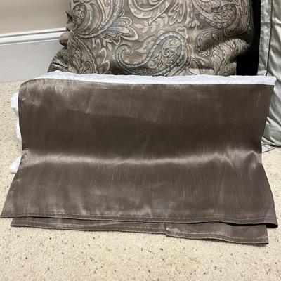 Queen Size Bedding (PC-BC)