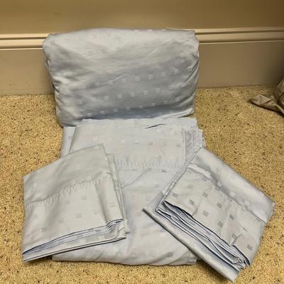 Queen Size Bedding (PC-BC)