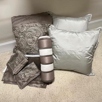 Queen Size Bedding (PC-BC)