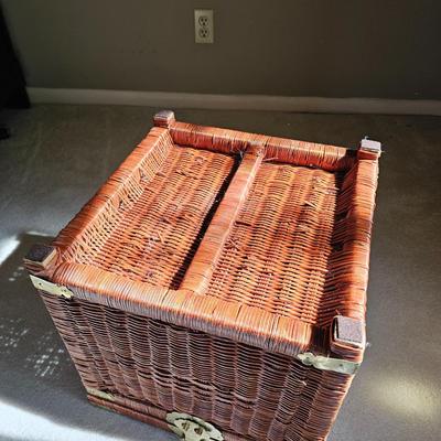 Wicker Chinoiserie Style Storage Chest w/Glass Top