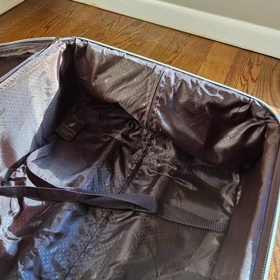 London Fog, Jump & Delsey Brand Luggage