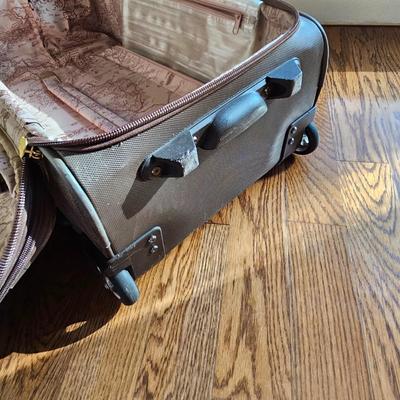 London Fog, Jump & Delsey Brand Luggage