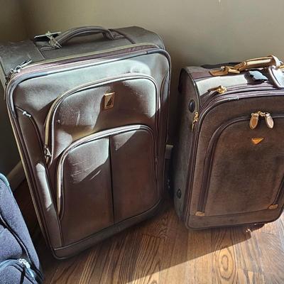 London Fog, Jump & Delsey Brand Luggage