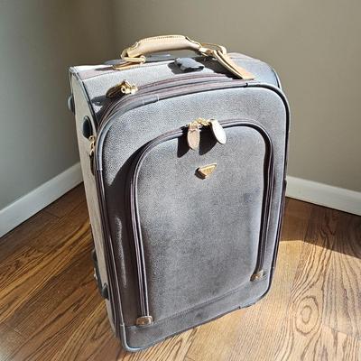 London Fog, Jump & Delsey Brand Luggage