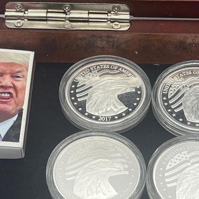 LOT 59: President Trump Commemorative Coins