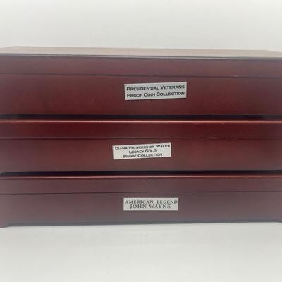 LOT 60: Commemorative Coins - Bradford Exchange - Presidents, Princess Diana and John Wayne