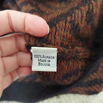 Peruvian Connection Sweaters Size L & XL (BB1-BBL)