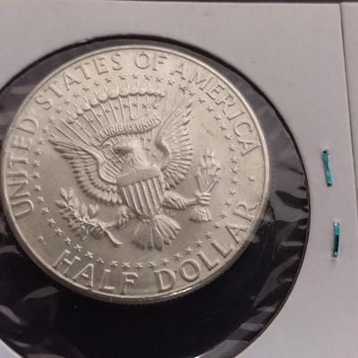 Pair of 1964 Kennedy Silver Half Dollars Circulated (11)