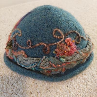 Coach Gloves, Fur Scarves & More Women's Accessories (BB1-BBL)