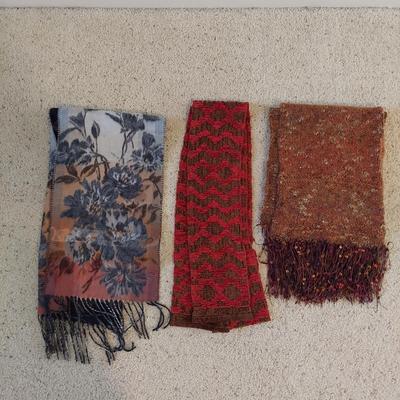 Coach Gloves, Fur Scarves & More Women's Accessories (BB1-BBL)