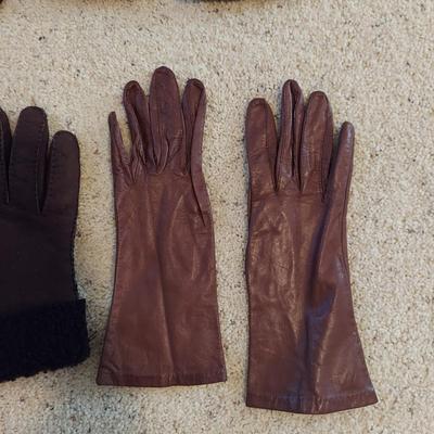 Coach Gloves, Fur Scarves & More Women's Accessories (BB1-BBL)