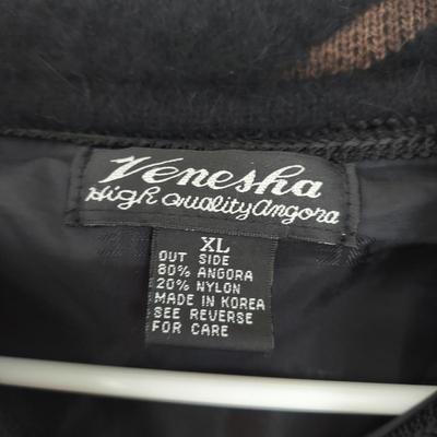 Women's Jackets, Sweaters & More (BB1-BBL)