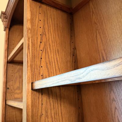 7ft Lighted Bookshelf