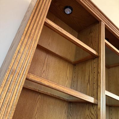 7ft Lighted Bookshelf