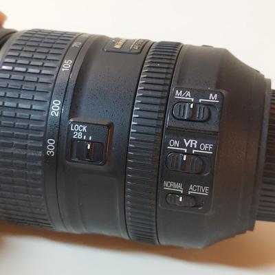 Nikon AF-S Nikkor 28-300mm Lens & More (O-BBL)