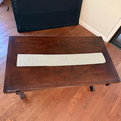 Leather Cushioned Coffee Table / Bench