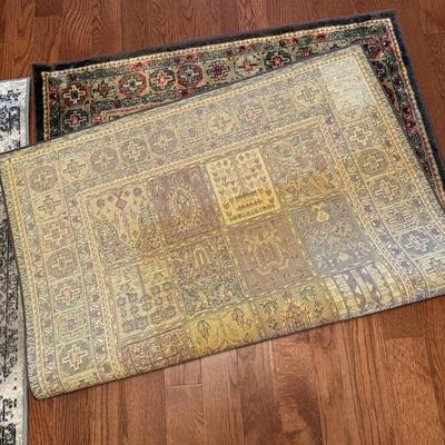 Two 4ft Area Rugs