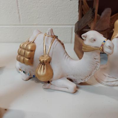 Vintage Holland Mold Nativity Set (-BBL)