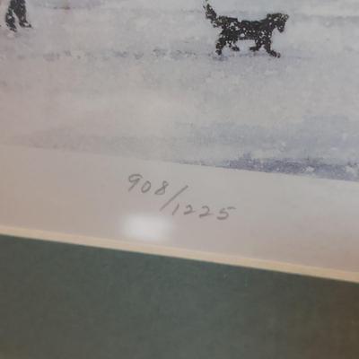 Signed & Numbered Print “Come All Ye Faithful” by Linda Kotila w/ More Holiday Decor (WS-BBL)