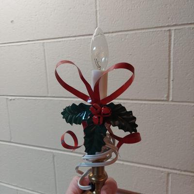 Signed & Numbered Print “Come All Ye Faithful” by Linda Kotila w/ More Holiday Decor (WS-BBL)