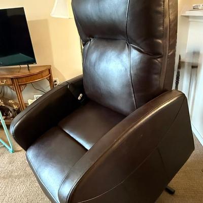 Sale Photo Thumbnail #21: Sits so nice, very clean, used very little