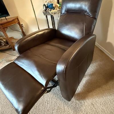 Sale Photo Thumbnail #19: Sits so nice, very clean, used very little