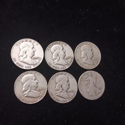 5 FRANKLIN SILVER HALF DOLLARS AND 1 WALKING LIBERTY HALF DOLLAR
