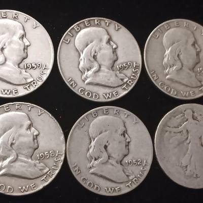 5 FRANKLIN SILVER HALF DOLLARS AND 1 WALKING LIBERTY HALF DOLLAR