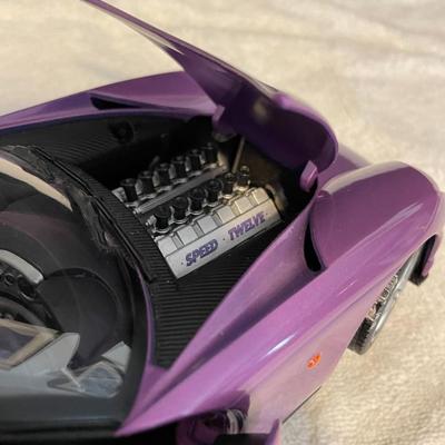 HOT WHEELS SERIES 10" TVR SPEED 12 DIE-CAST MODEL CAR