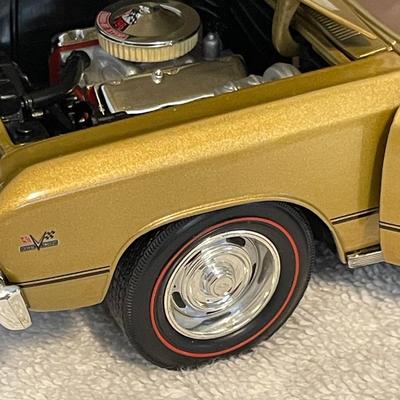 '67 CHEVY CHEVELLE SUPER SPORT DIE-CAST MODEL CAR